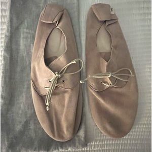 Hobes tan suede flat. Size 40 (about a 9).
